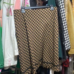 Houndstooth skirt Black and Tan